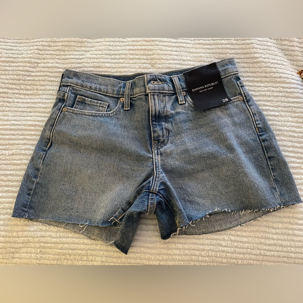 Banana Republic Cut Off Shorts - Size 28